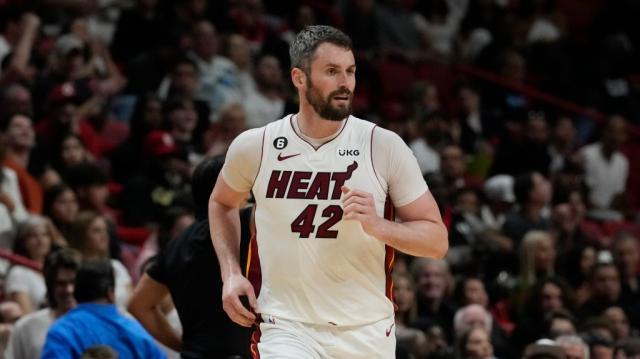 1683192588438039274.jpg AP23095604659830.jpg