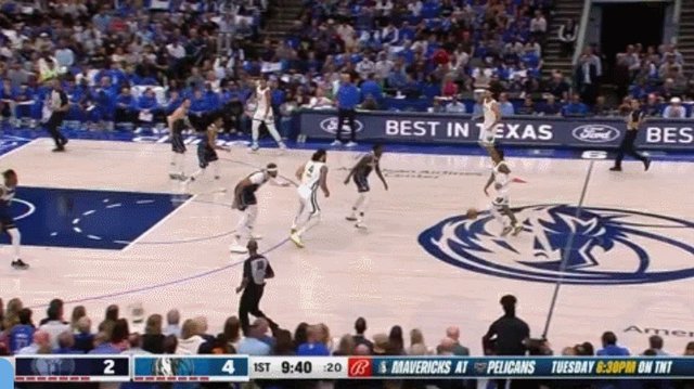 1667734322276097603.gif 2.gif